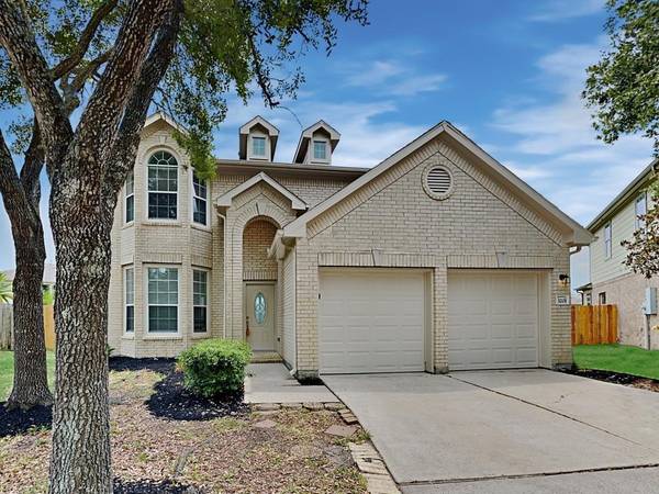 3201 Windy Cape LN, League City, TX 77573