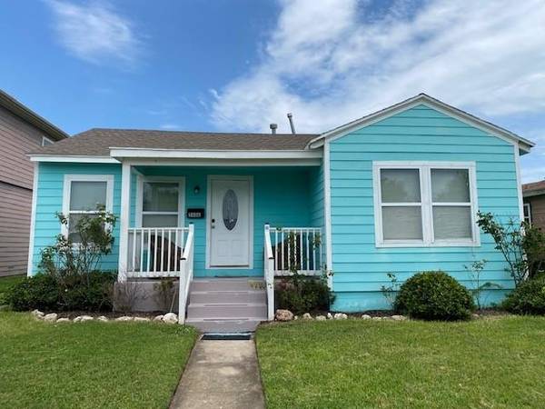 5606 Stewart AVE, Galveston, TX 77551