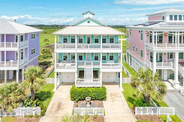 11718 Beachside, Galveston, TX 77554