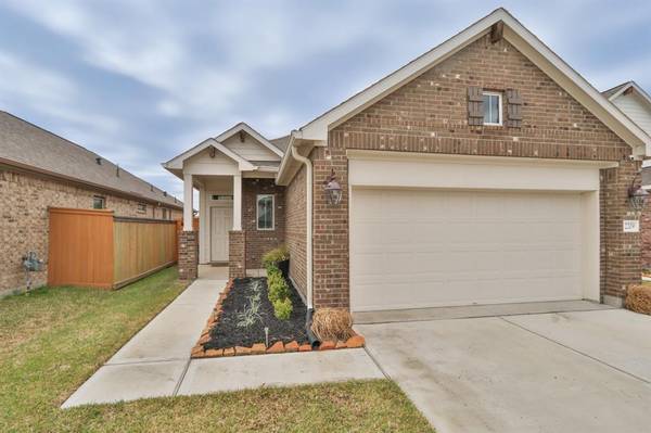 2209 Windy Grove DR, Texas City, TX 77568