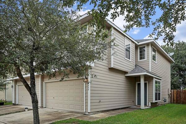 6403 Dawson Creek DR, Pasadena, TX 77503