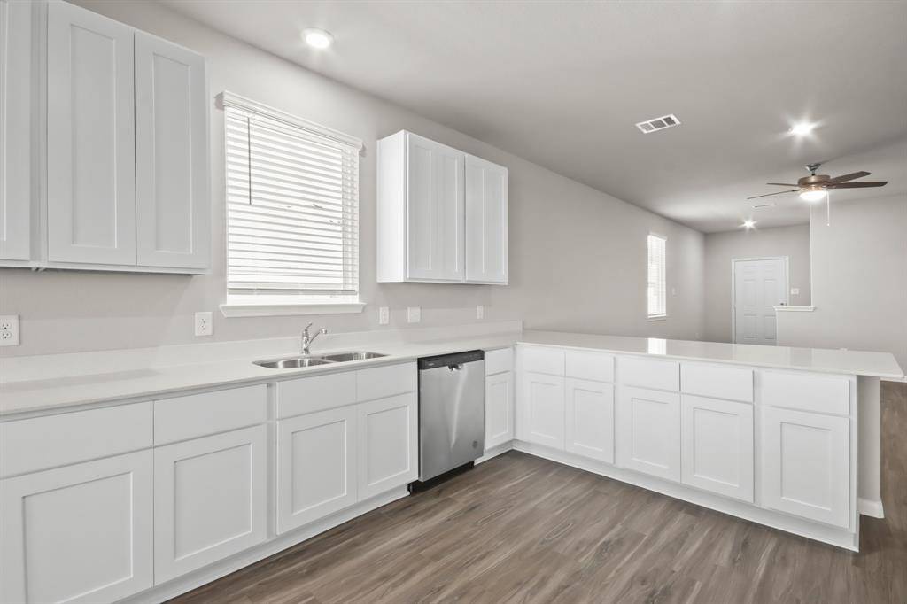 Willis, TX 77318,13777 Sunshine Peak DR