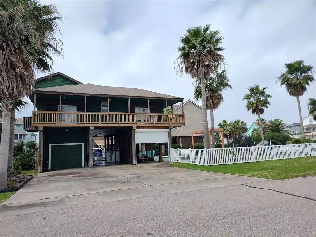 Tiki Island, TX 77554,227 Kameha DR