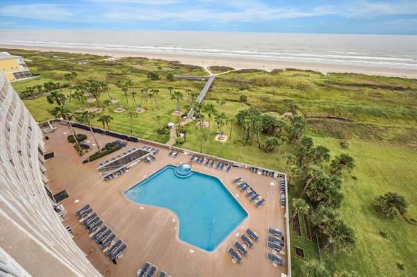 1401 E Beach DR #814, Galveston, TX 77550