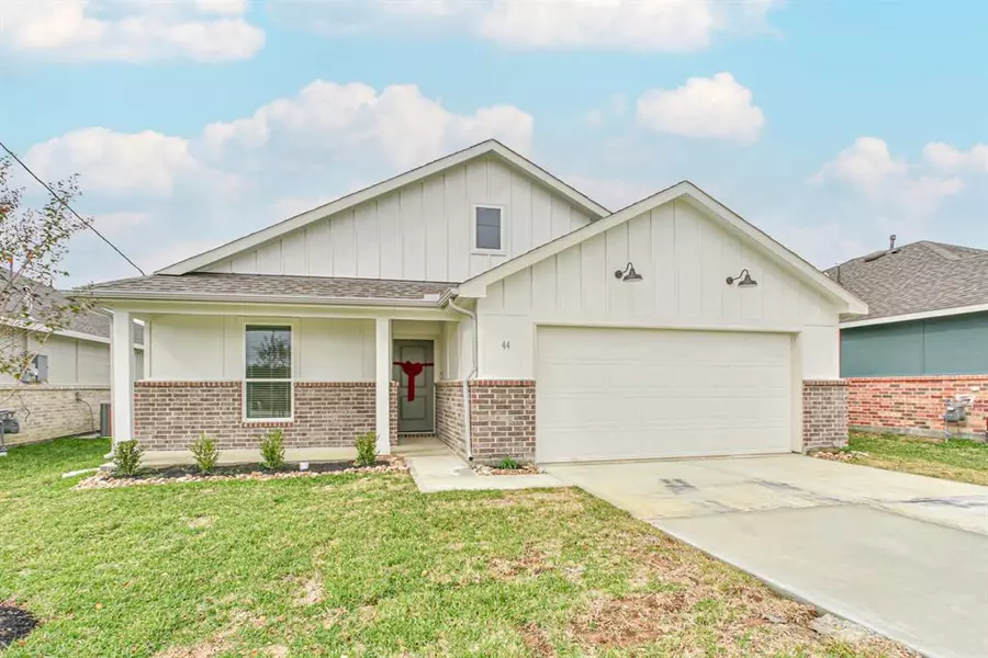 44 County Road 5102 A, Cleveland, TX 77327