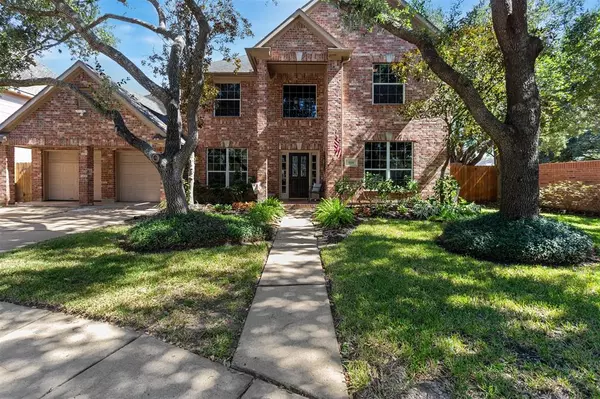 1111 Burchton DR, Sugar Land, TX 77479