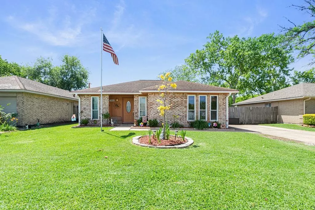 Pasadena, TX 77503,1714 Magnolia DR