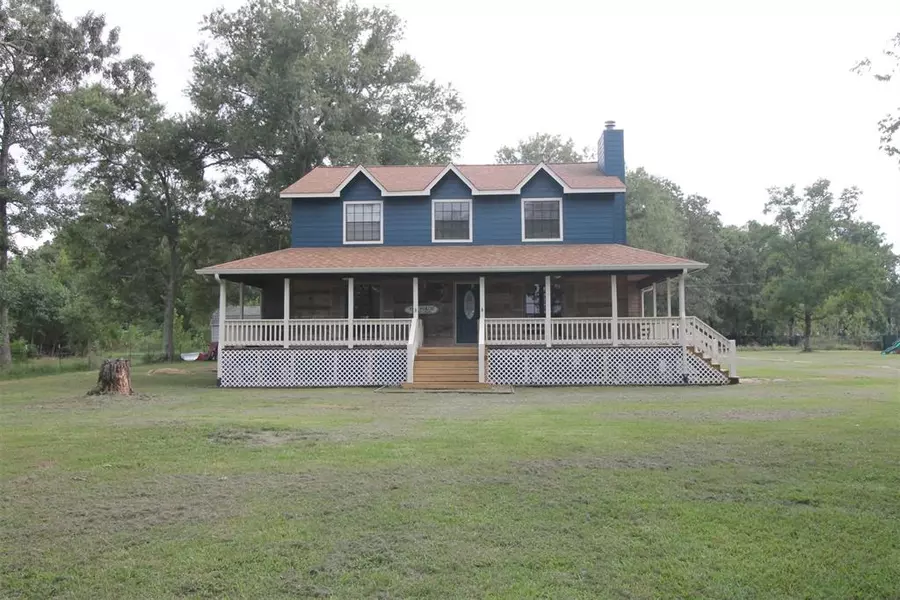 513 County Road 2087, Liberty, TX 77575