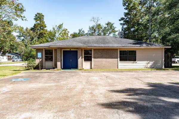 206 S Fenner AVE, Cleveland, TX 77327