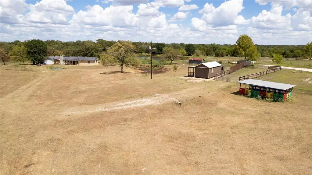 4377 Private Road 3019, Caldwell, TX 77836