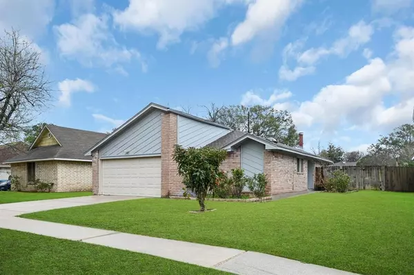 11630 Henley DR, Houston, TX 77064