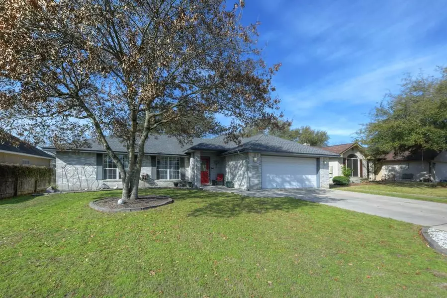 2066 Stonehaven, New Braunfels, TX 78130