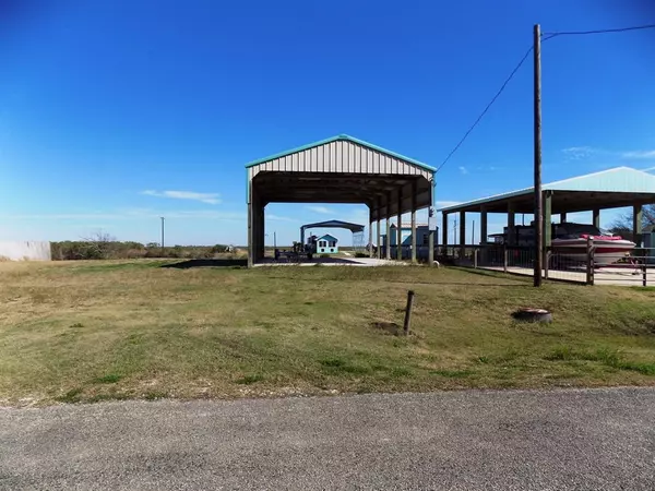 579 County Road 299, Sargent, TX 77414