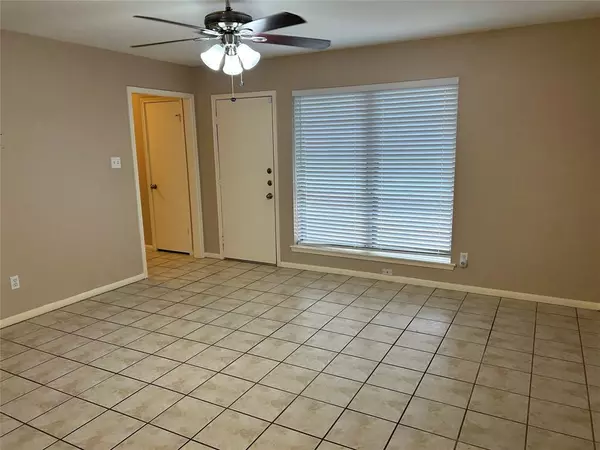 Pasadena, TX 77503,4146 Bermuda DR