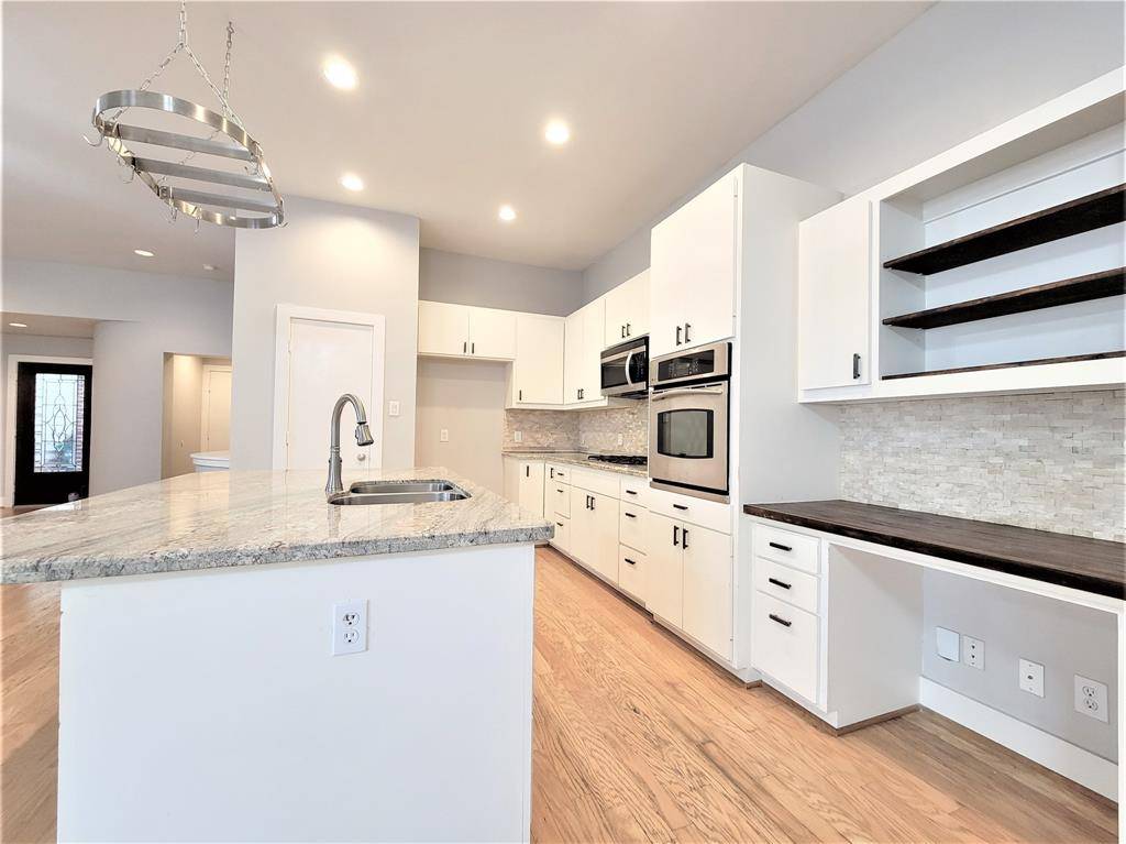 Houston, TX 77008,2515 Brinkman ST