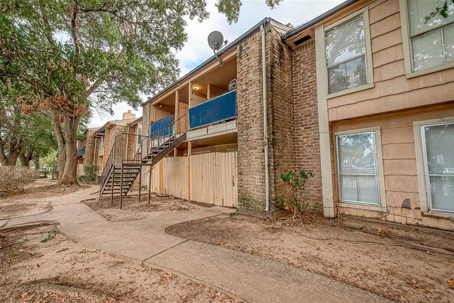 8201 Richmond AVE #7, Houston, TX 77063