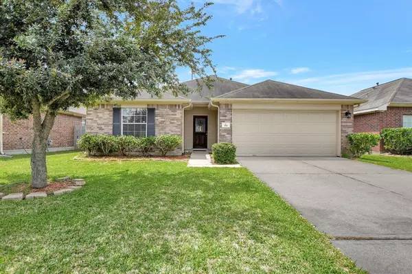 750 Grassy Knoll LN, La Marque, TX 77568