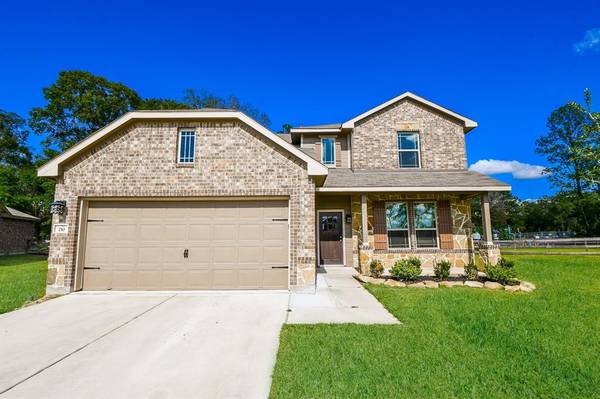 210 Rocky Ridge DR, Anahuac, TX 77514