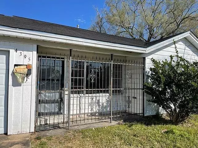 4395 Winston DR, Beaumont, TX 77705