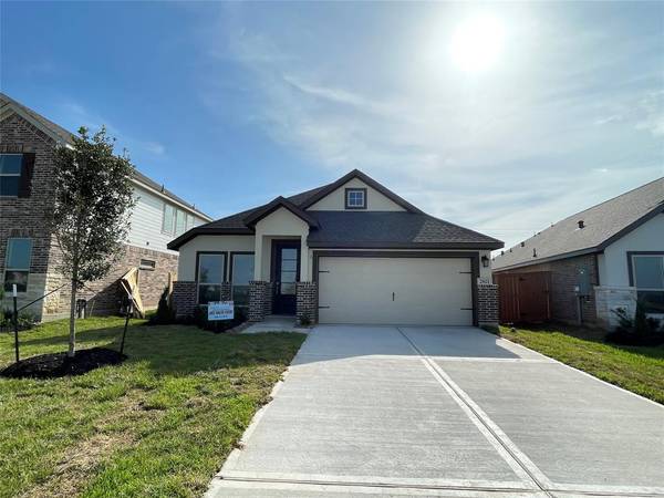 2813 Meridian Springs DR, Texas City, TX 77568