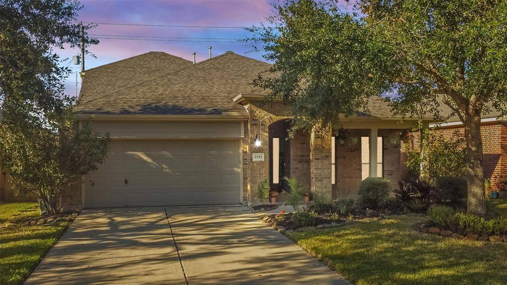 2283 Cantabria LN, League City, TX 77573