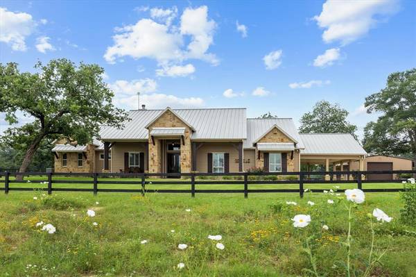 3745 Kuykendall RD, Bellville, TX 77418