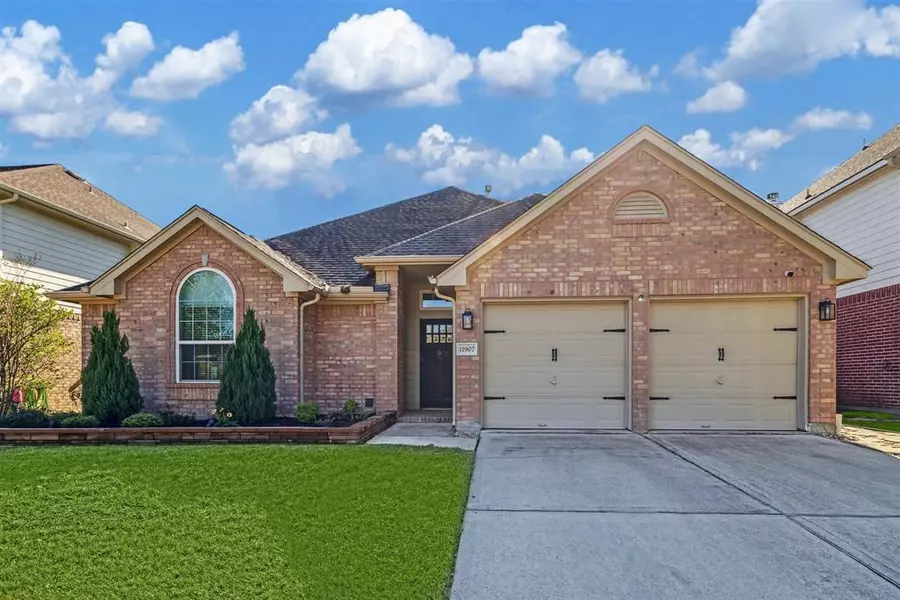 11907 Canyon Rock LN, Tomball, TX 77377