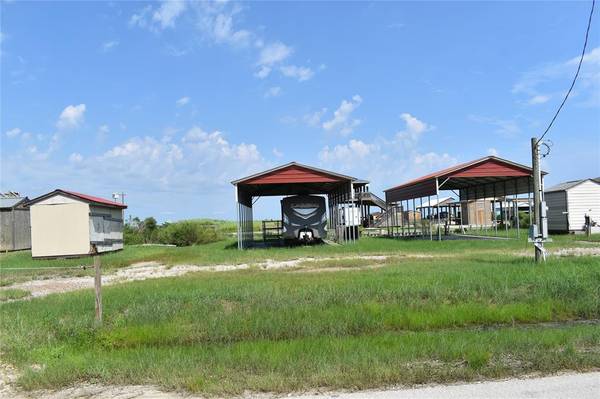 1218 Van Sant, Gilchrist, TX 77617