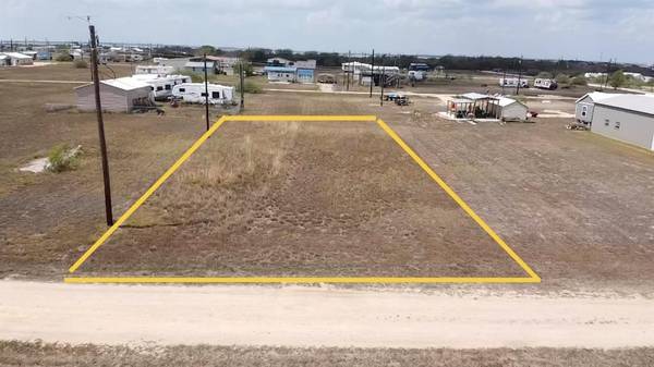 0 Mullet, Palacios, TX 77465