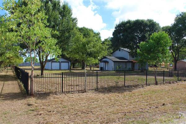 32402 Quail RUN, Brookshire, TX 77423