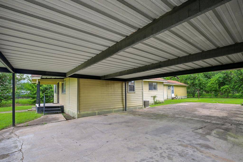 Houston, TX 77029,421 Clearwater ST