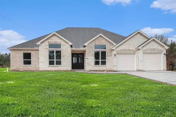 208 WELLS, Prairie View, TX 77446