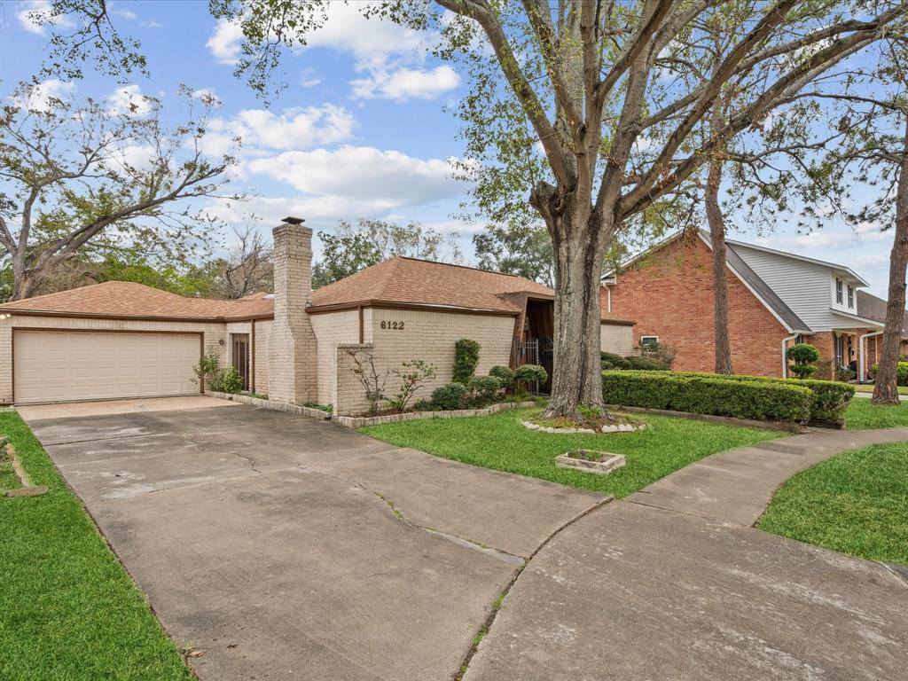 Houston, TX 77096,6122 Portal DR