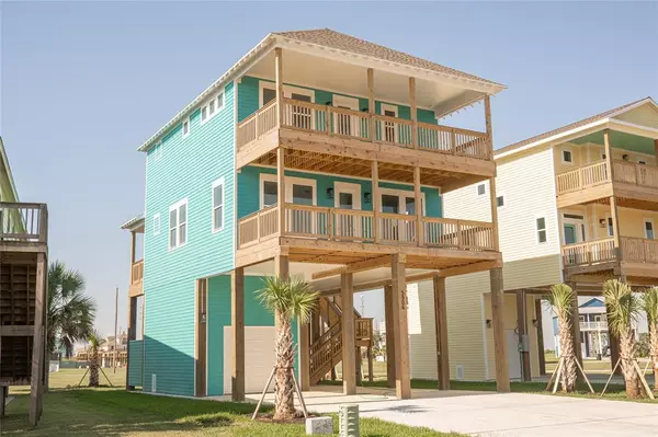 3906 Mendocino DR, Galveston, TX 77554