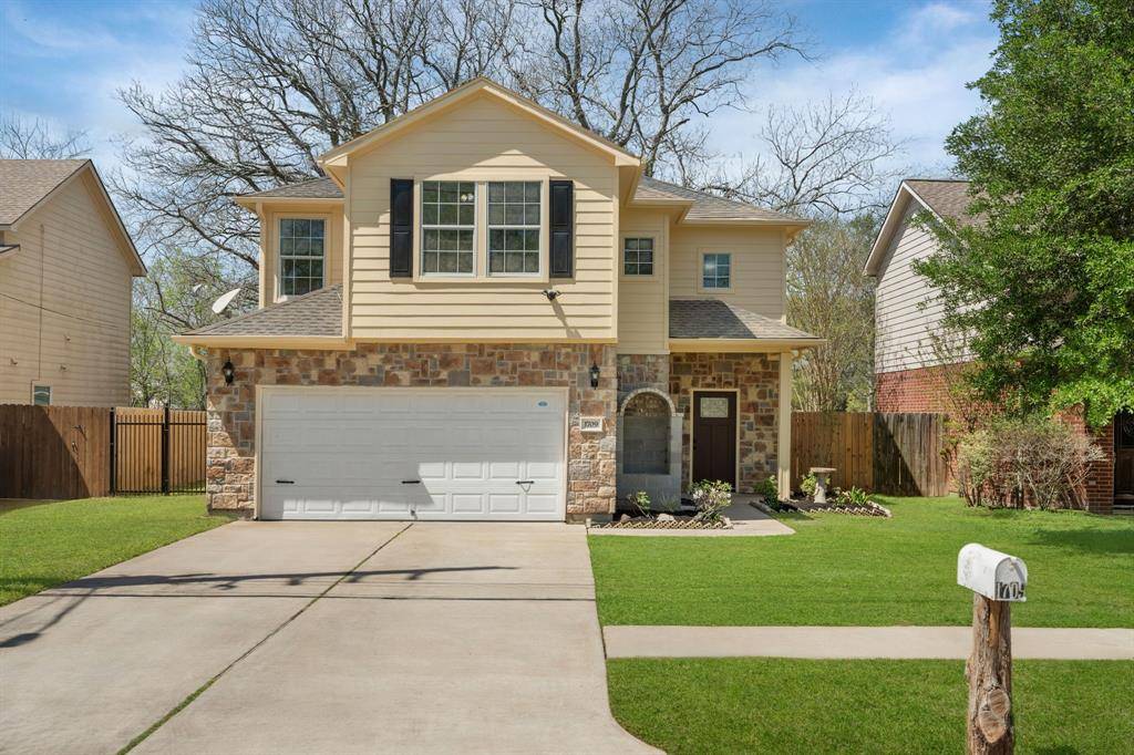 1709 Eagle Lake RD, Sealy, TX 77474