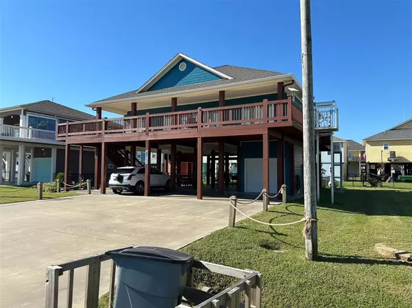 Crystal Beach, TX 77650,961 Surf RD