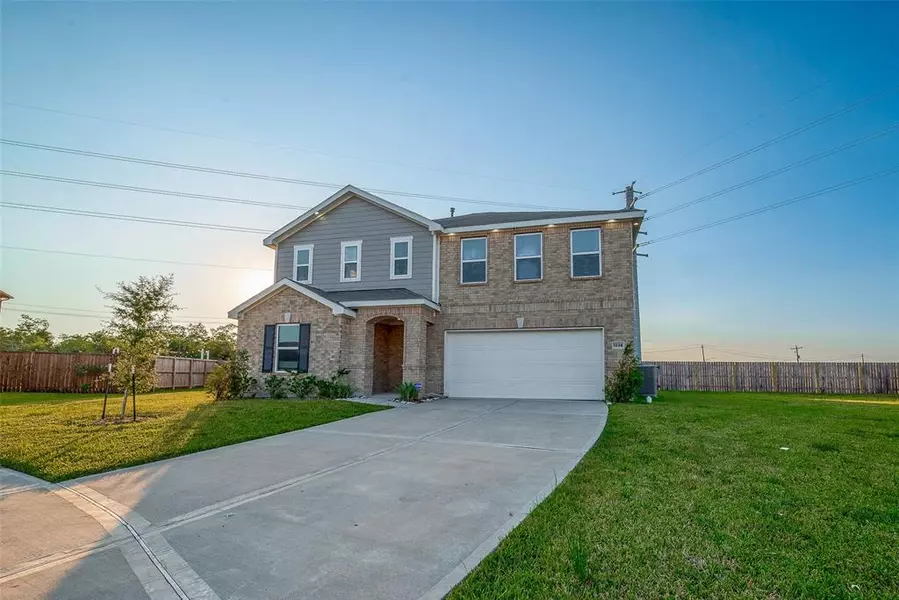 1236 Marsh Wren CT, La Marque, TX 77568