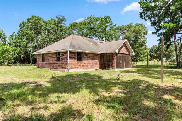 6439 County Road 302, Navasota, TX 77868