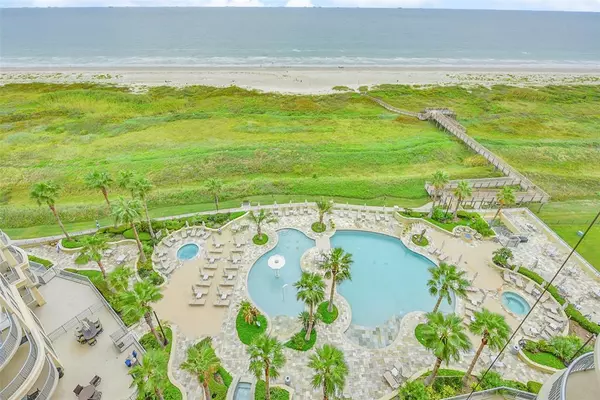 Galveston, TX 77550,801 E Beach DR #TW1102