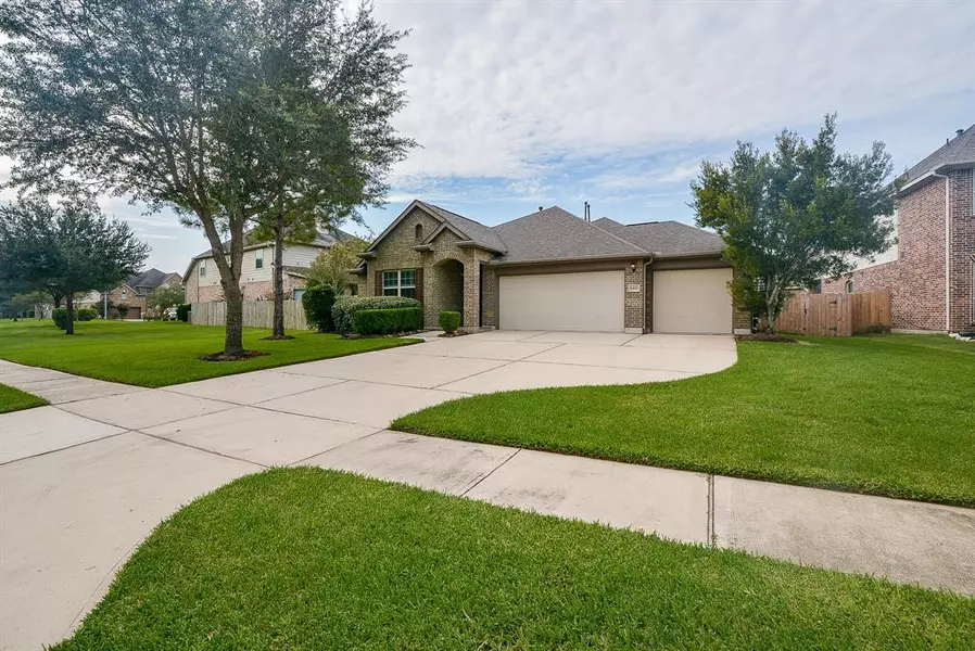 6402 Fisher Bend LN, Rosenberg, TX 77471