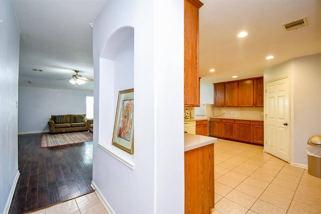 Houston, TX 77065,11115 Lori Brook LN