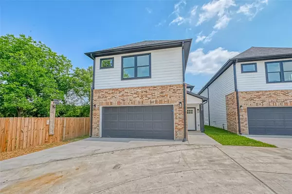 Houston, TX 77051,3127 Bolt ST