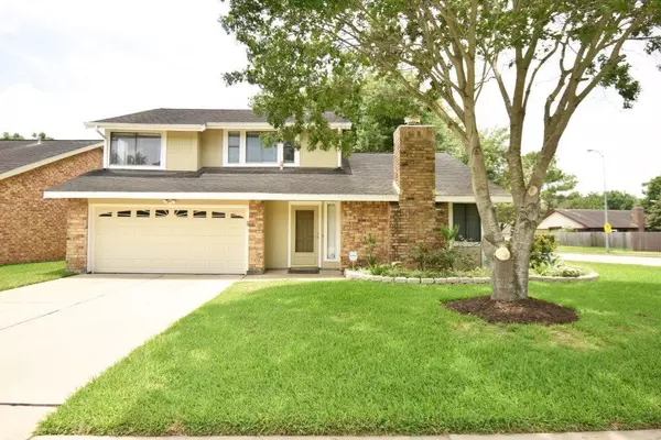 3102 The Highlands DR, Sugar Land, TX 77478