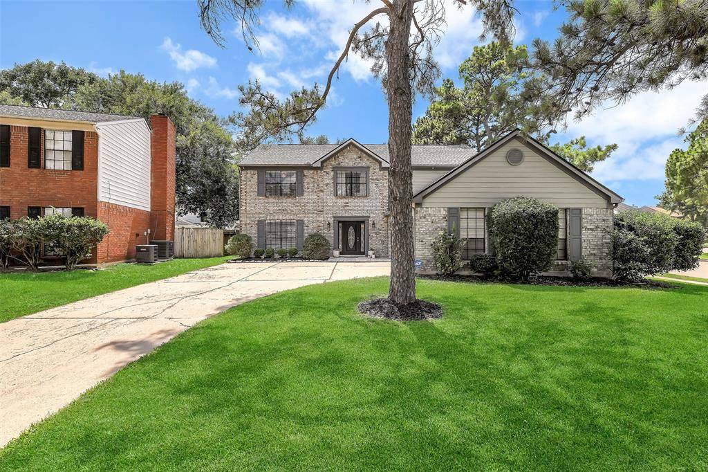 Houston, TX 77095,16202 Elm Point CT