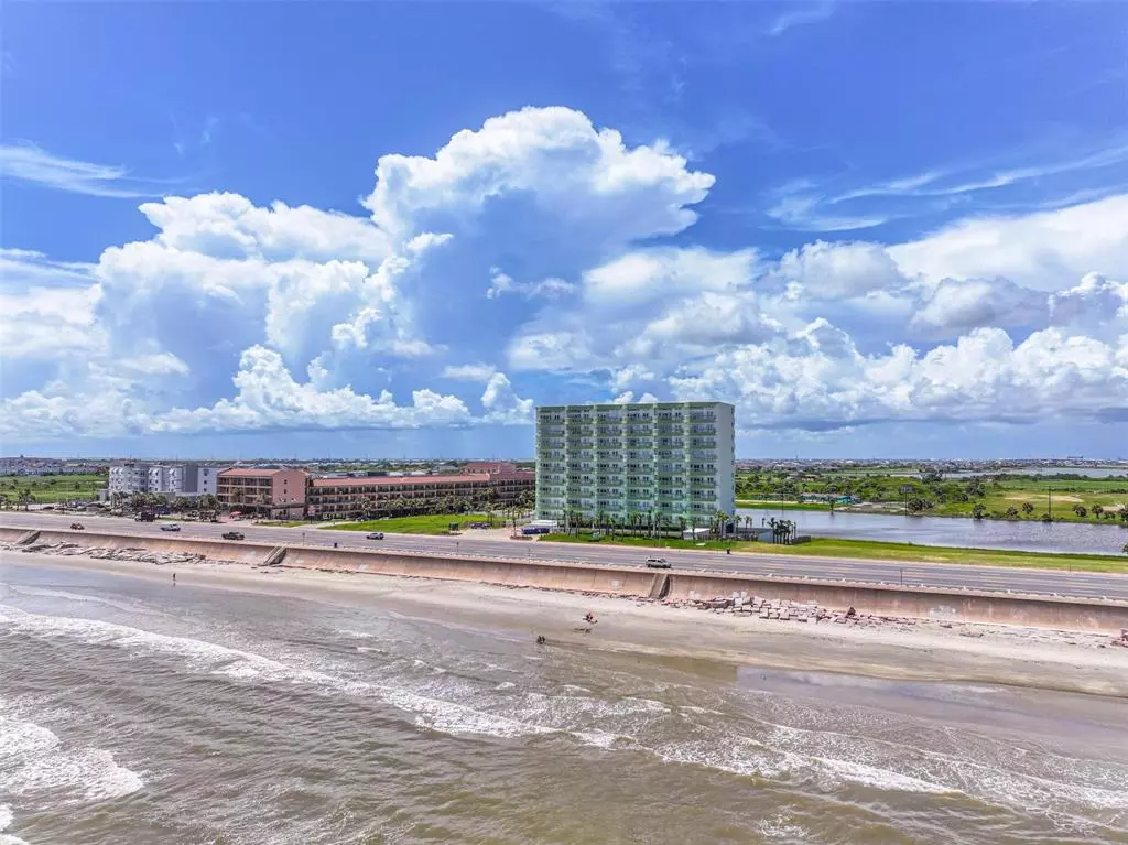 Galveston, TX 77554,9420 Seawall BLVD #906