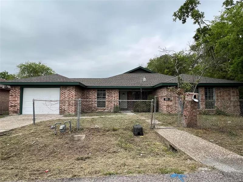 1021 E 36th ST, Houston, TX 77022