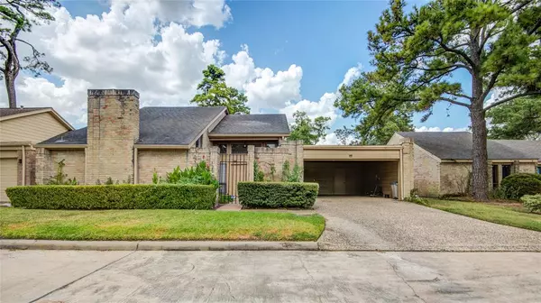 125 Old Bridge LK, Houston, TX 77069