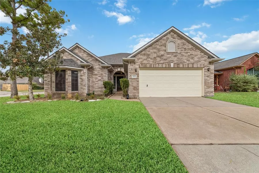 3130 Orchard Bend DR, Sugar Land, TX 77498