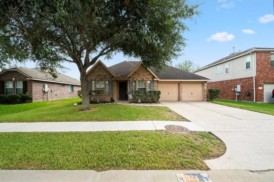 6114 Winter Oak ST, Pearland, TX 77584