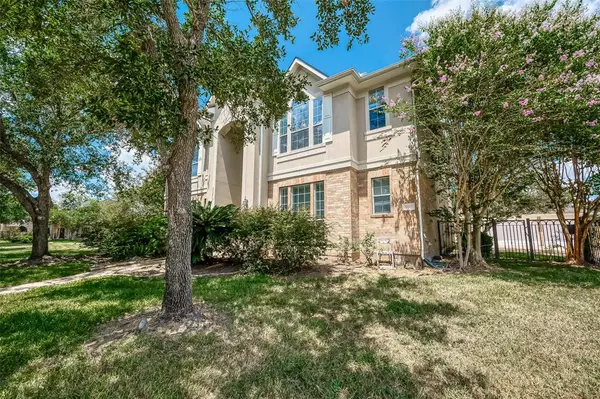 Sugar Land, TX 77479,5110 Riverstone Crossing DR